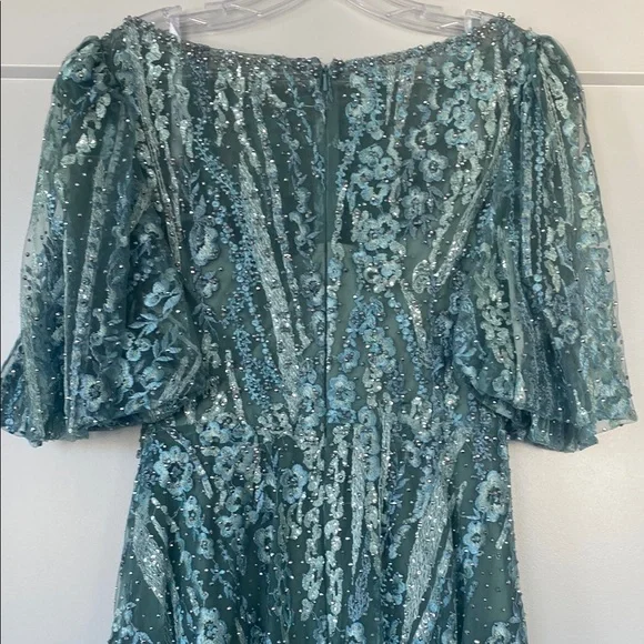 Mac Duggal Lace Women Dress in Teal